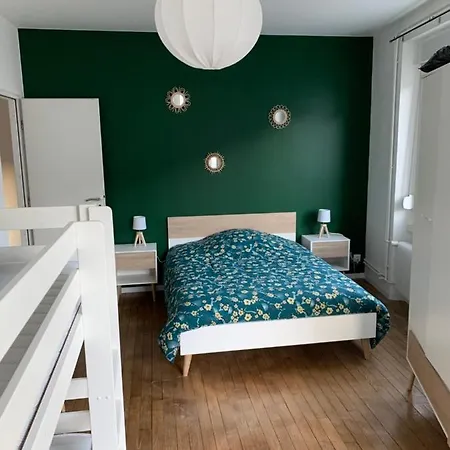 Apartment Centre-ville Renove 6/8 Personnes *